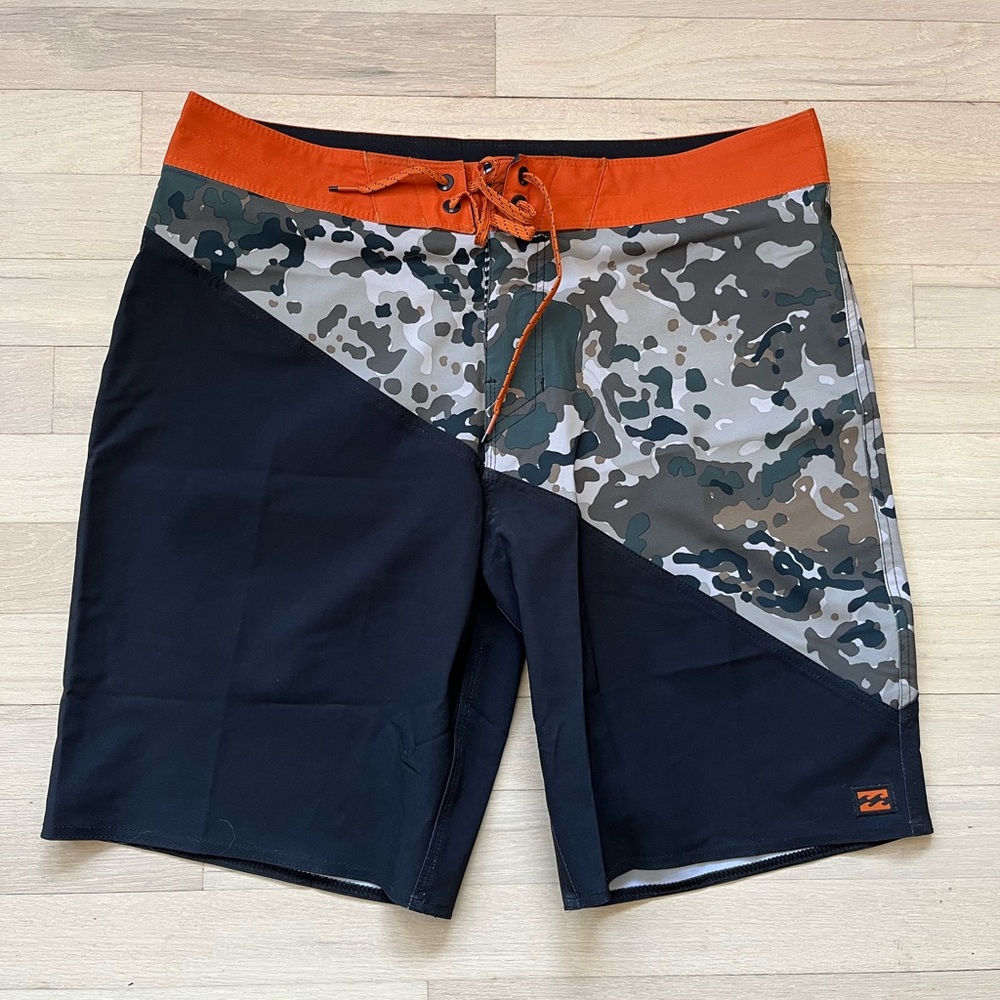 Billabong T Street Pro Boardshorts 19” Sage
